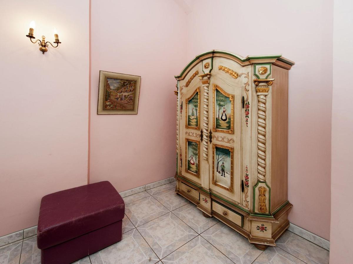 Vintage Apartment In Arzberg Triestewitz Exterior photo