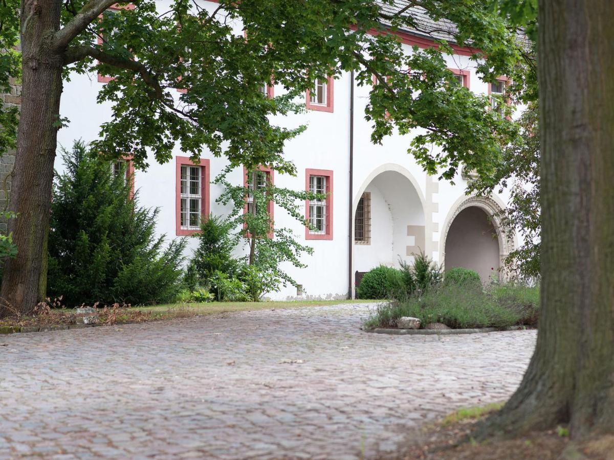 Vintage Apartment In Arzberg Triestewitz Exterior photo